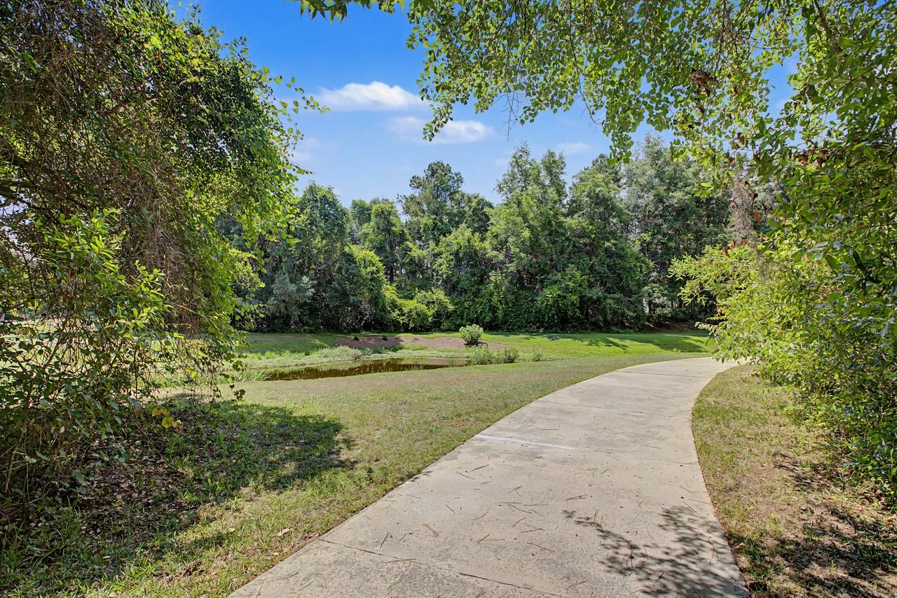 4065 Four Oaks Blvd #1 - Photo 7 of 23