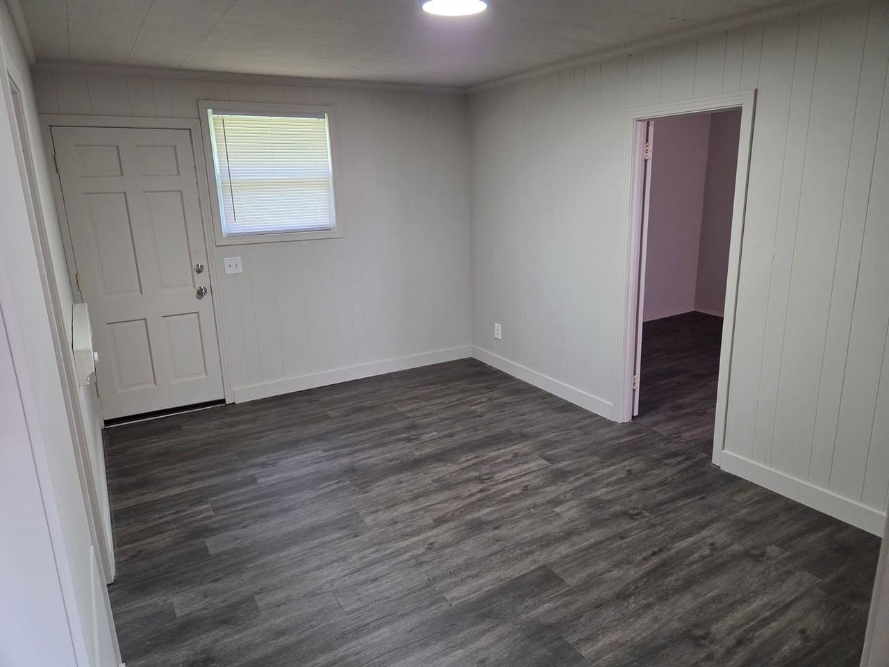 Shady Oak Apartments - Photo 4 of 11