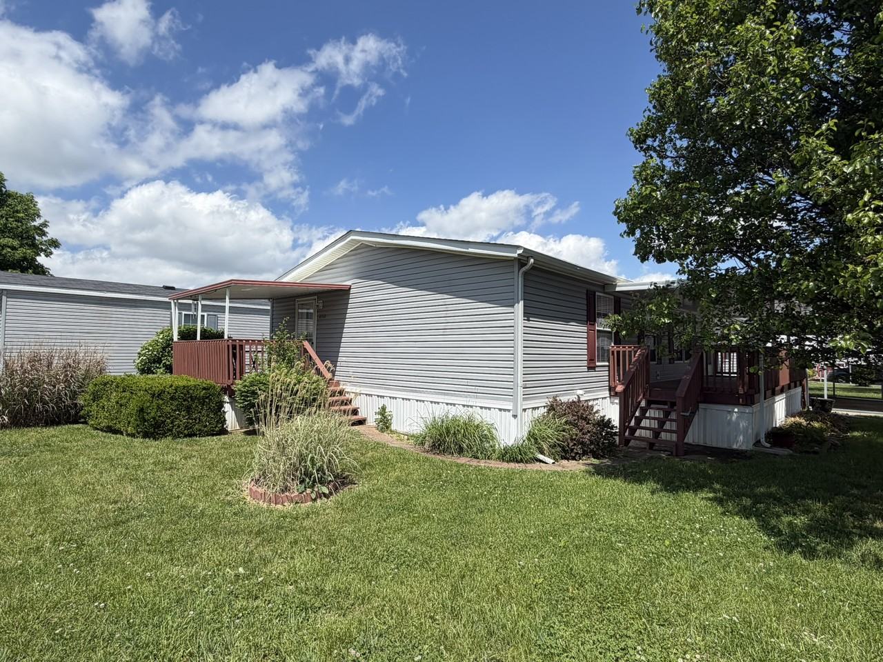 2102 Bradford St #94B - Photo 2 of 28