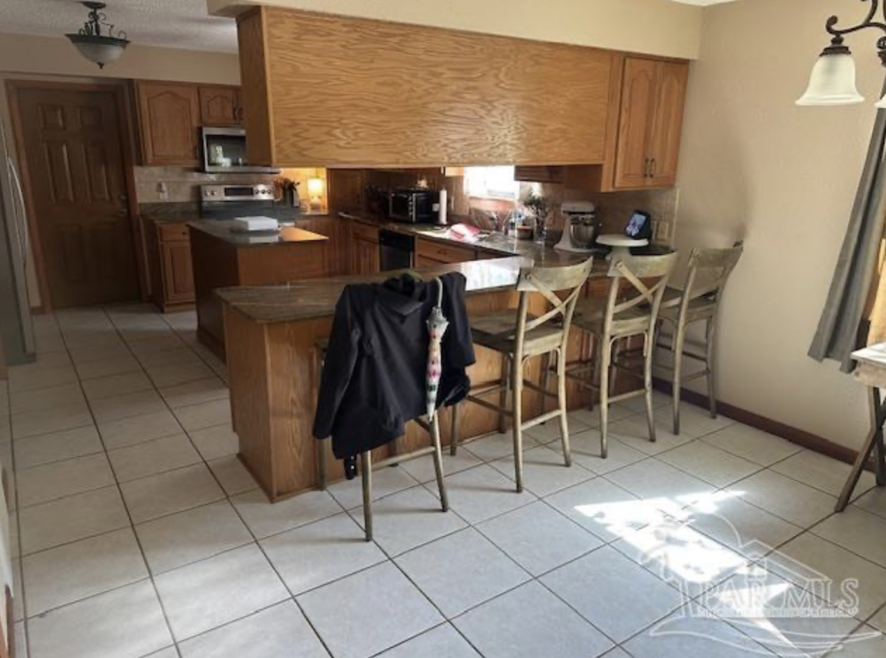 3132 Waterview Dr #1 - Photo 6 of 31