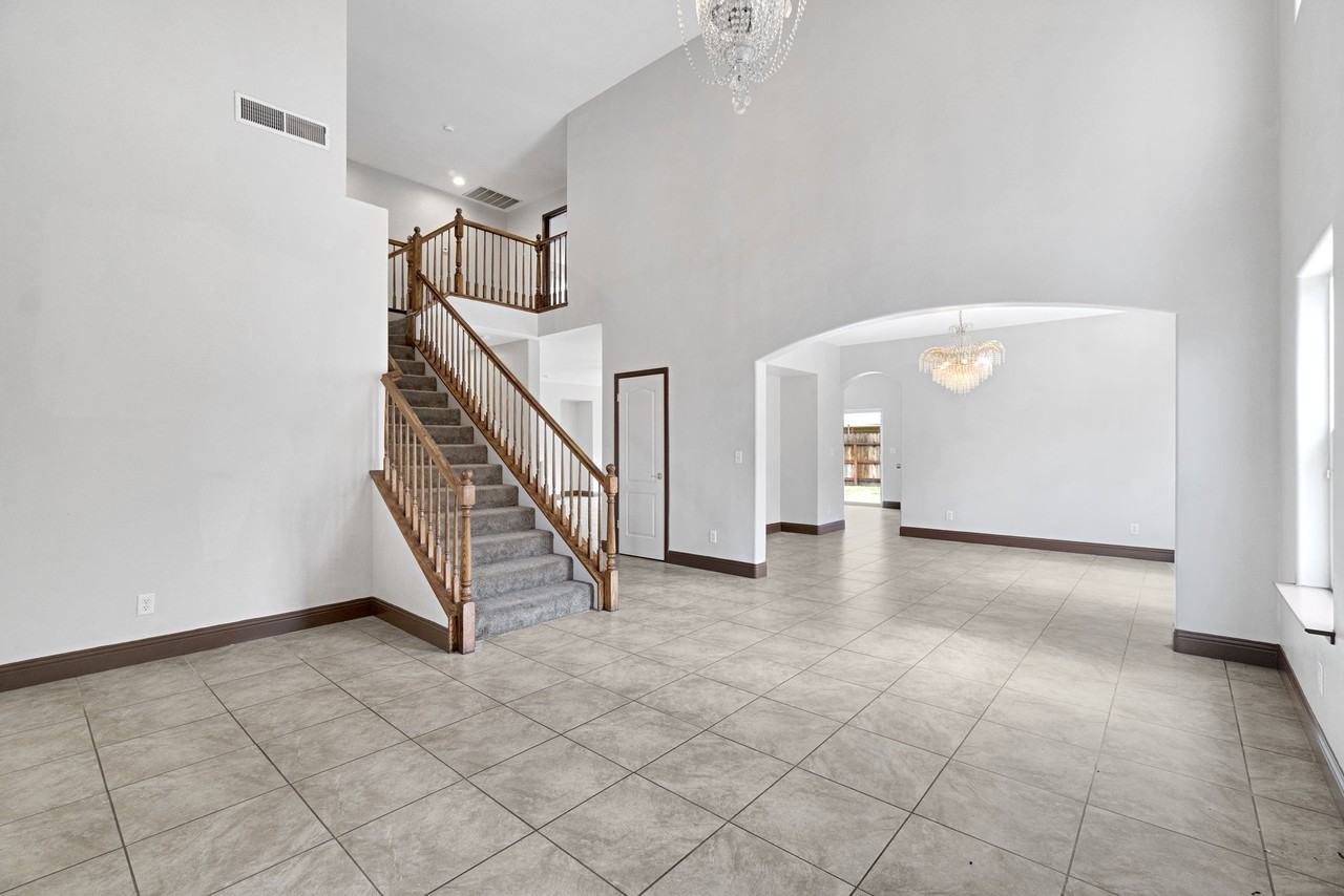 2005 Donner Ave #NA - Photo 6 of 43
