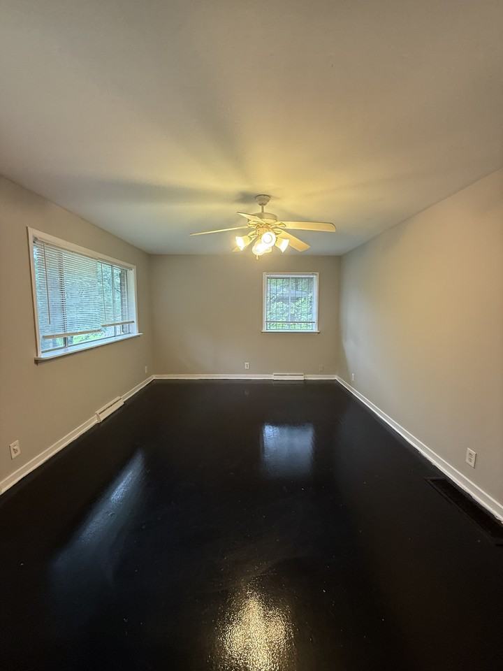625 Lisa Ln #1 - Photo 7 of 8
