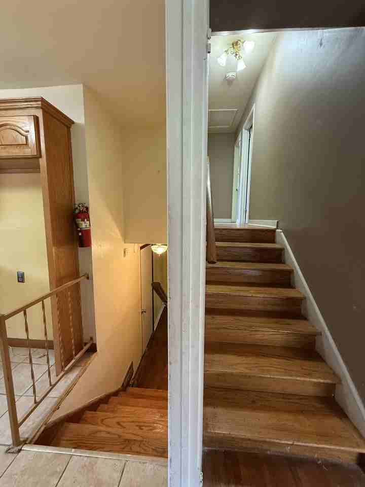 2005 Dawson Ave Sw #1 - Photo 3 of 8