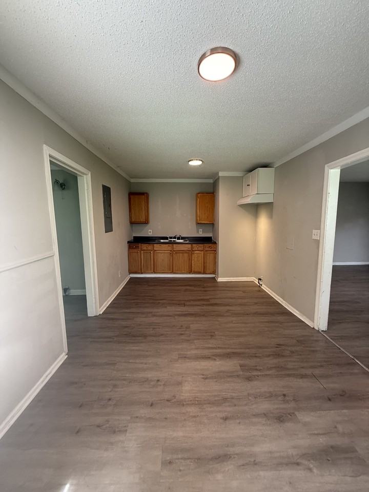 5219 Court Q #1 - Photo 3 of 8