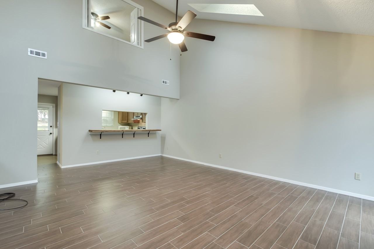 205 Chota View Cir #1 - Photo 2 of 16