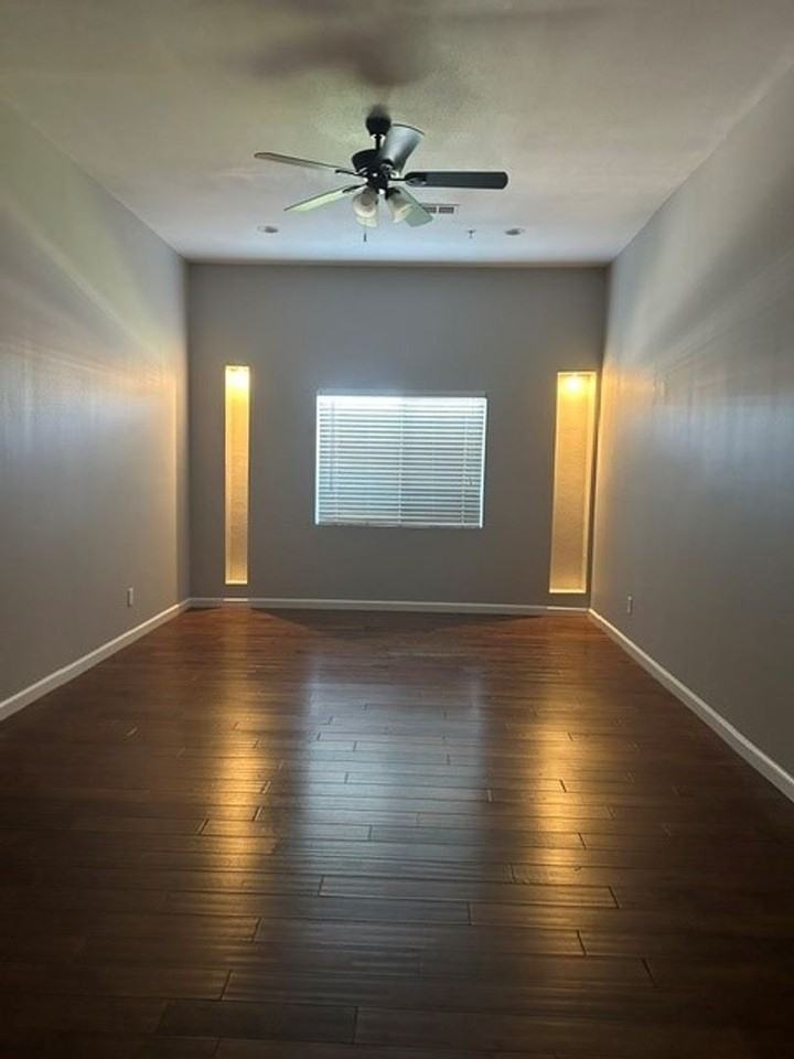 15514 Saint Clement Way - Photo 3 of 22