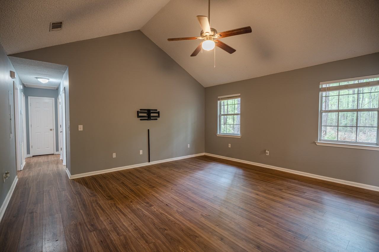 65 Angie St #1 - Photo 5 of 19