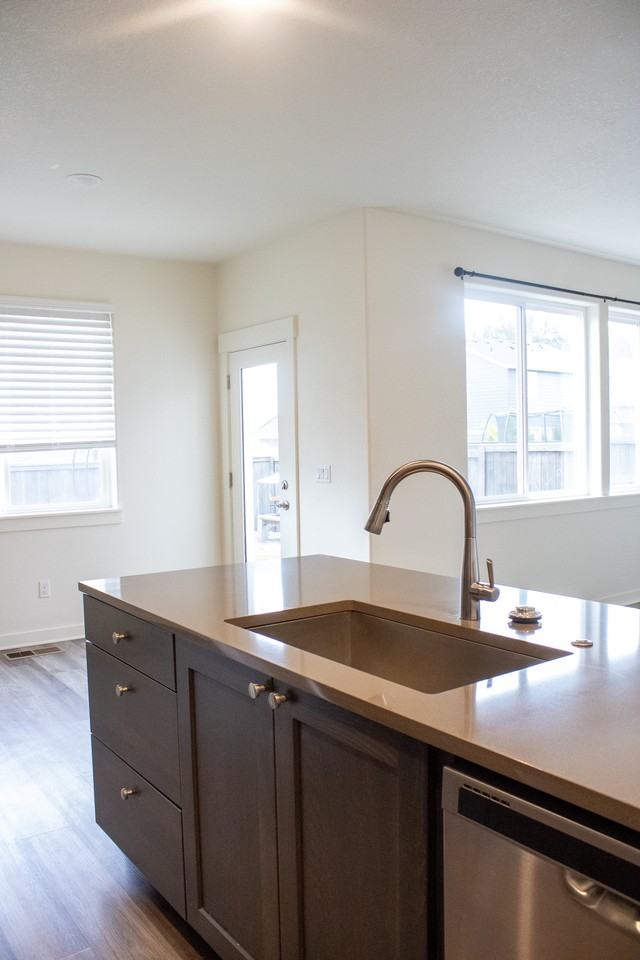 289 Ne Arrowhead Dr #1 - Photo 7 of 29