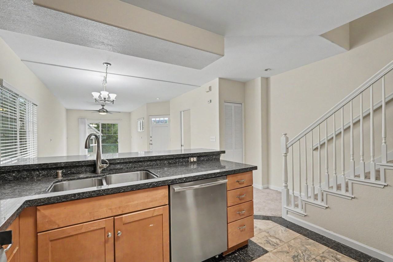 808 Lenzen Avenue - 107Unit 107 #107 - Photo 7 of 40