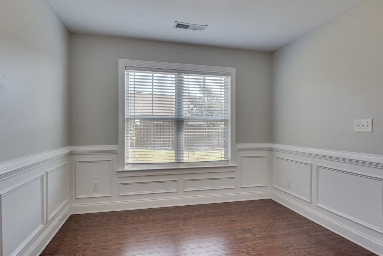 1721 Dunmore Ave #1 - Photo 7 of 21