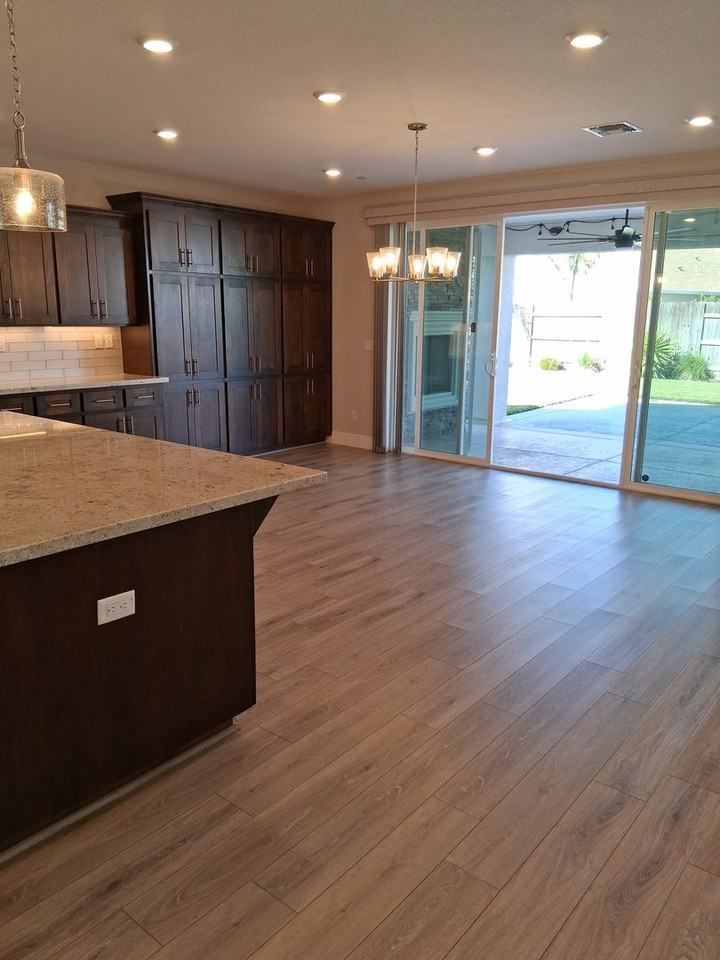 1729 Wadsworth Cir - Photo 2 of 43