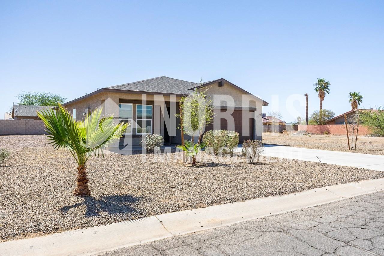 14282 S Vera Cruz Rd - Photo 2 of 28
