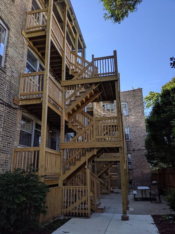 3508 N Wolcott Ave - Photo 4 of 18