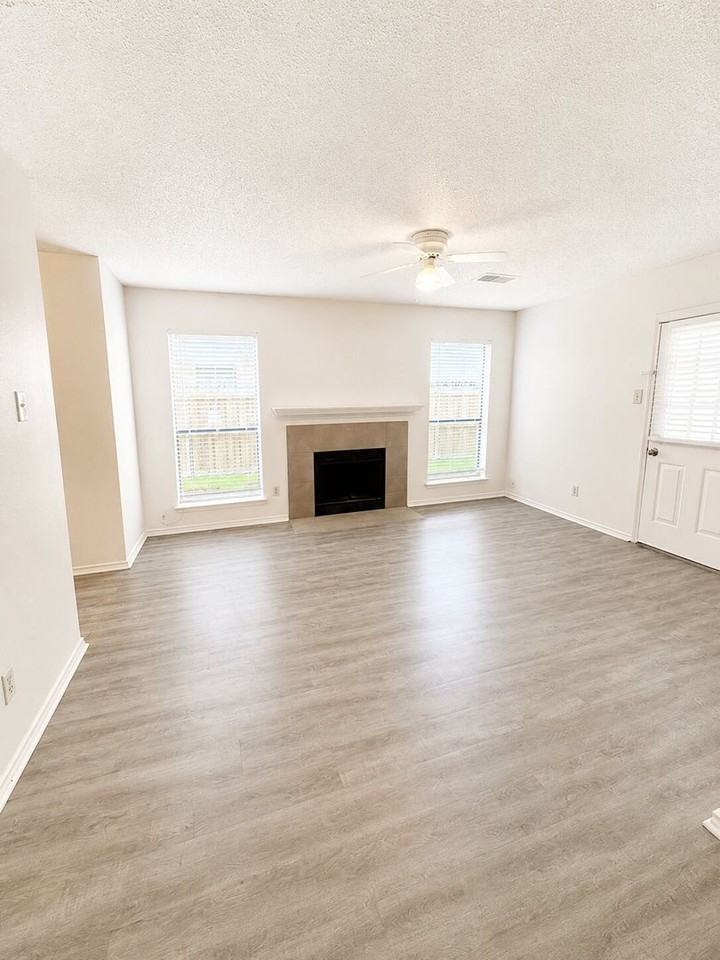 2632 Pinta Cir - Photo 3 of 13