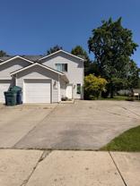 3961 Laurel Ave - Photo 1 of 1