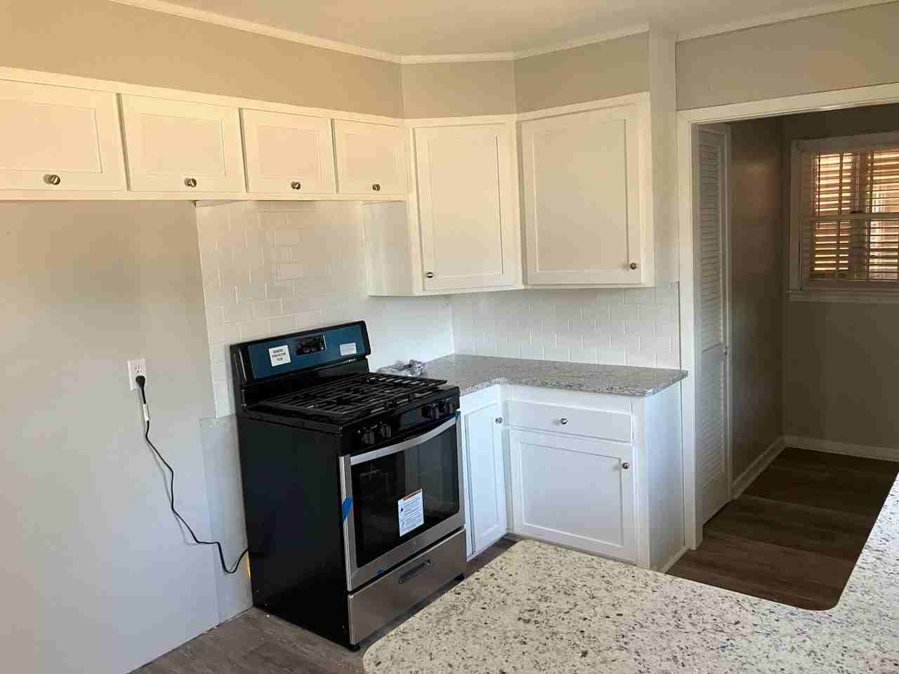 3702 Wilshire Dr - Photo 4 of 12