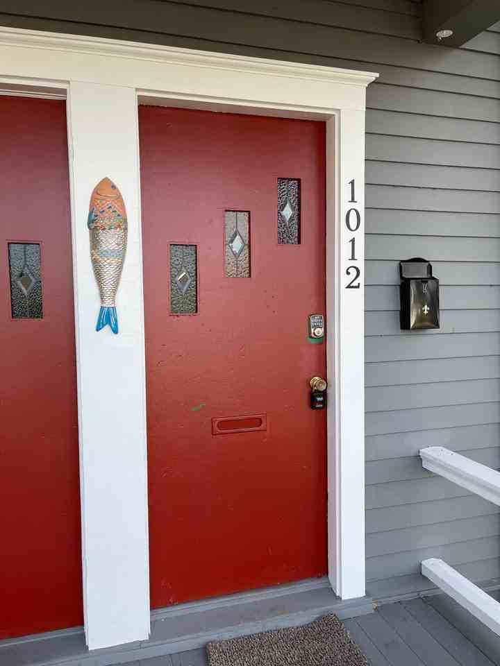 1012 N K St - Photo 2 of 18