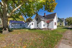 405 E Plymouth Ave - Photo 1 of 1