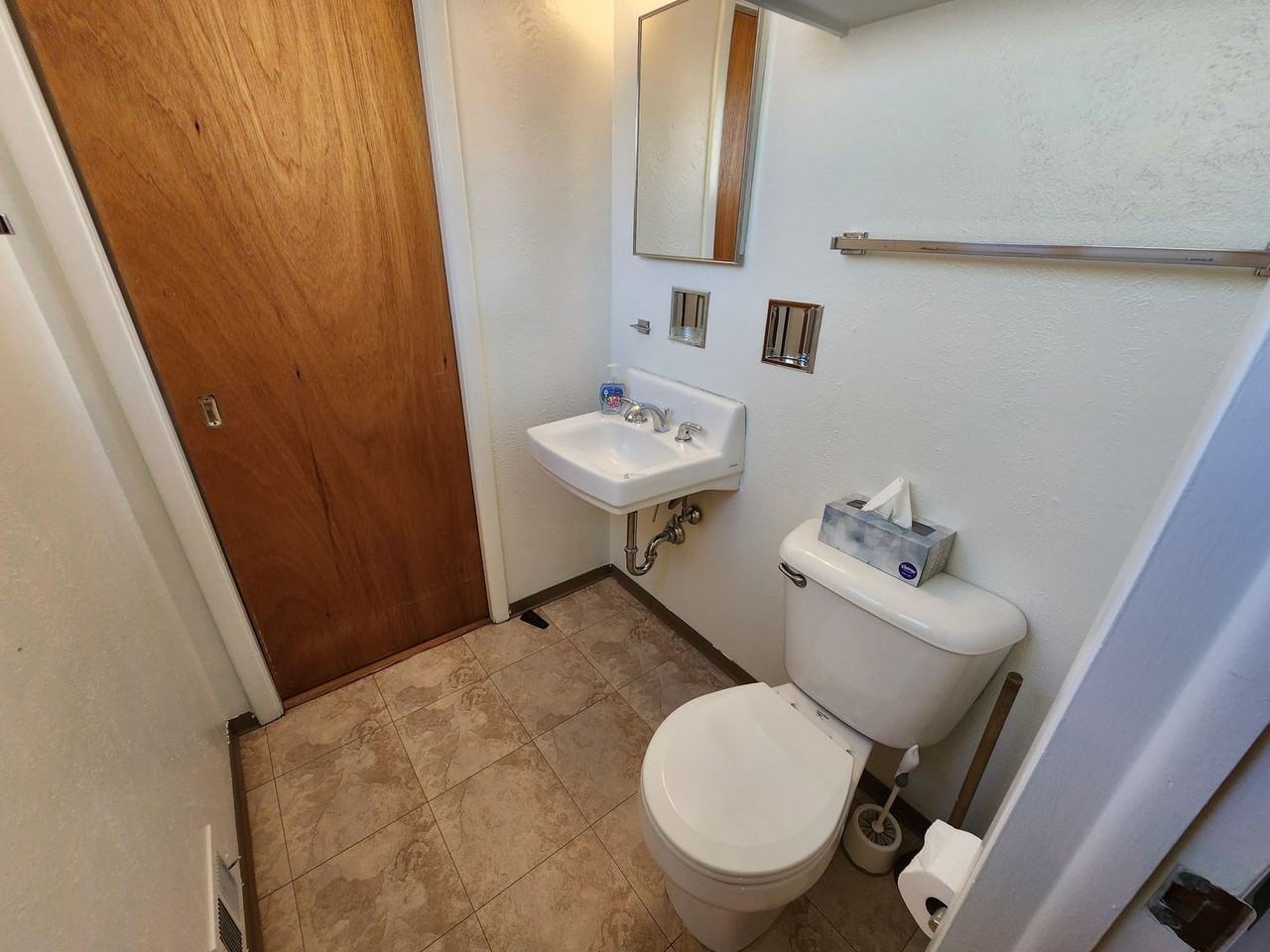 1324 Galisteo Pkwy - Photo 7 of 13