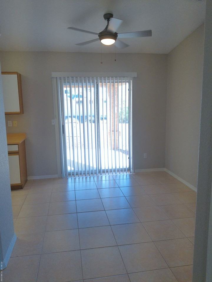 3128 Jamaica Blvd S - Photo 5 of 23
