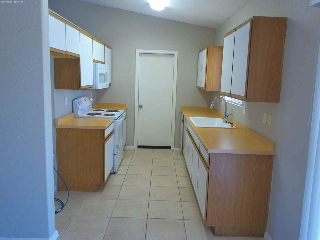 3128 Jamaica Blvd S - Photo 6 of 23