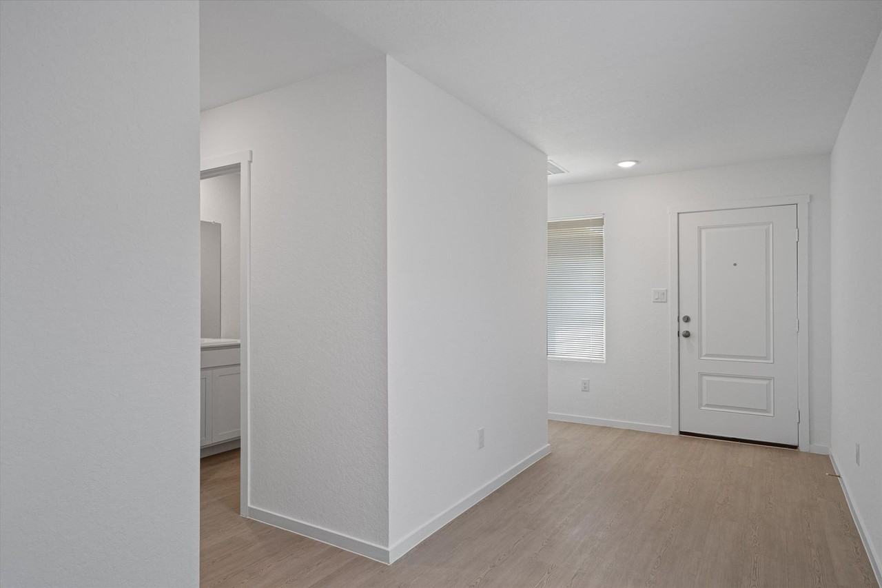 4107 Eldorado - Photo 2 of 32