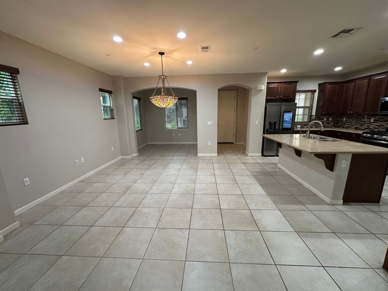 725 N Claret Ln - Photo 4 of 25