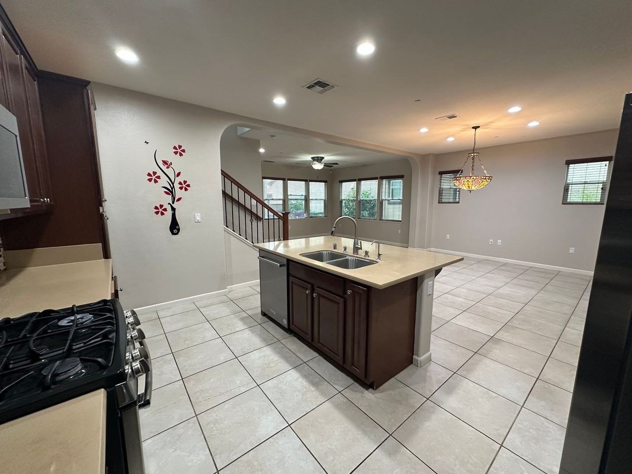 725 N Claret Ln - Photo 7 of 25