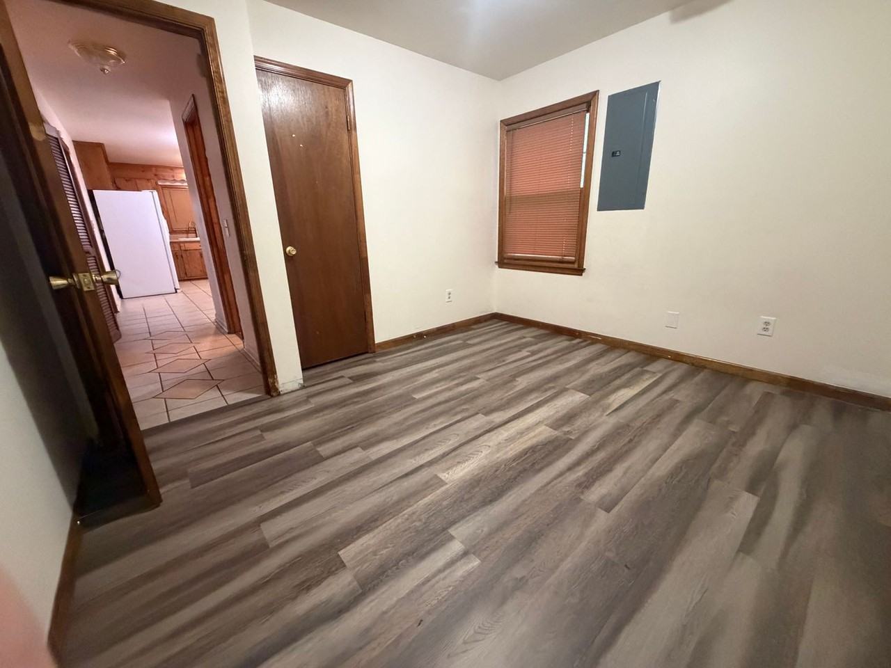 24405 Gaydell Dr - Photo 6 of 15