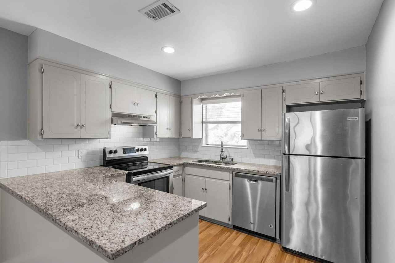 2205 Lanier Dr #A - Photo 5 of 18