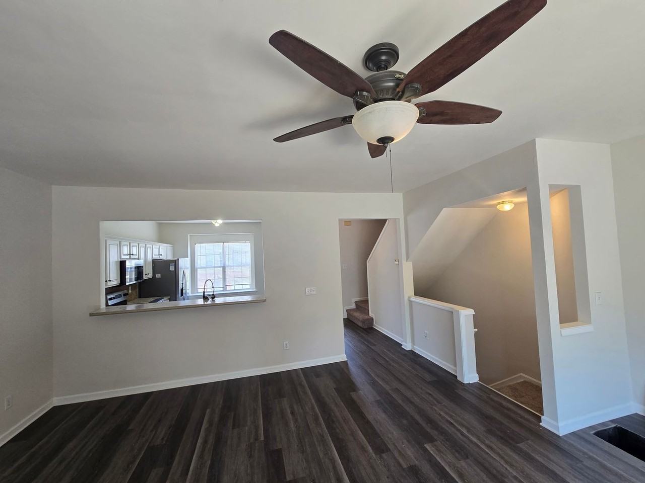 802 Sutter Gate Ln - Photo 7 of 24