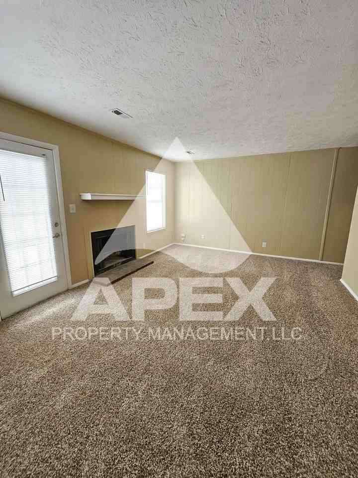 9148 Cedarpark Ln #D - Photo 4 of 26