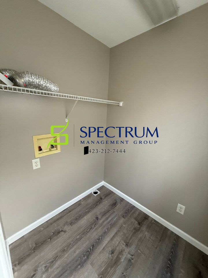 800 King Ave - Photo 6 of 38