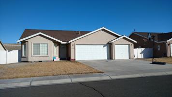 featured image of 1375 White Bluffs Cir