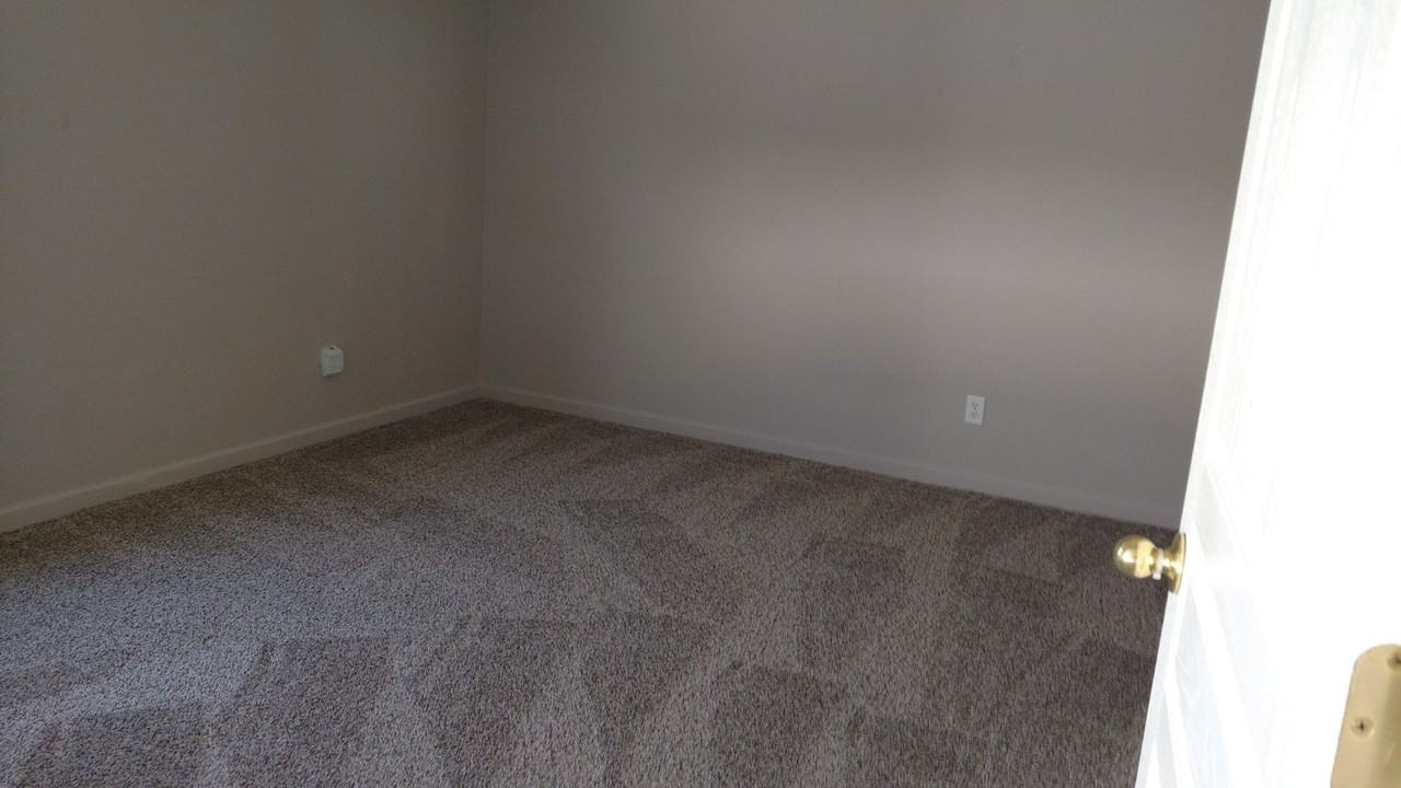 1375 White Bluffs Cir - Photo 7 of 16