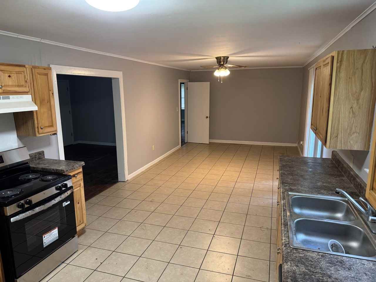 8660 Arkabutla Rd - Photo 3 of 5