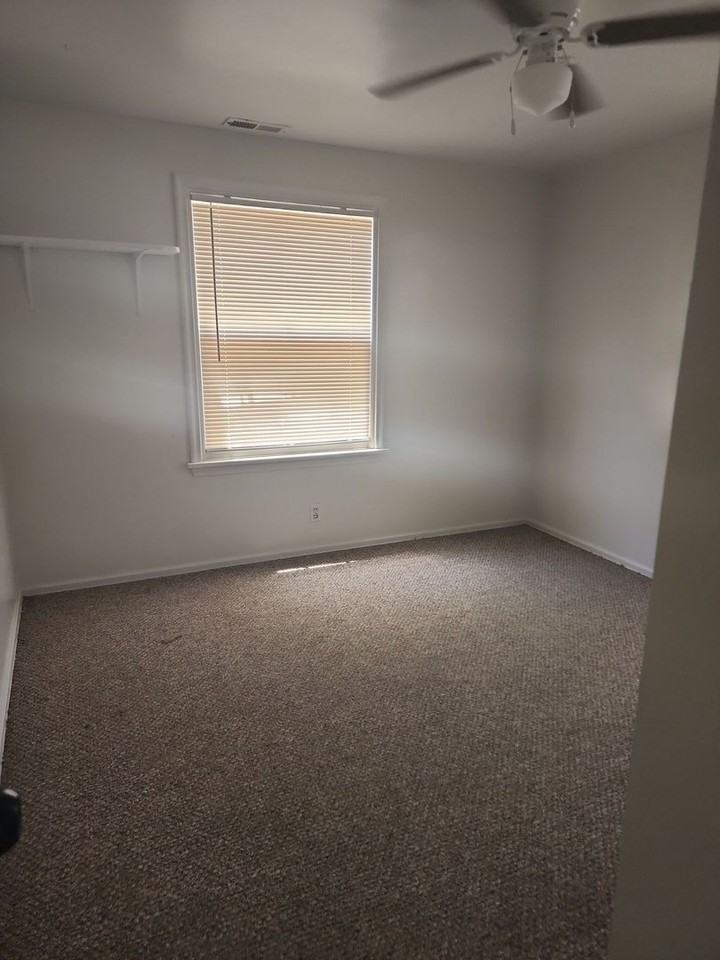 107 N 200 E - Photo 6 of 7
