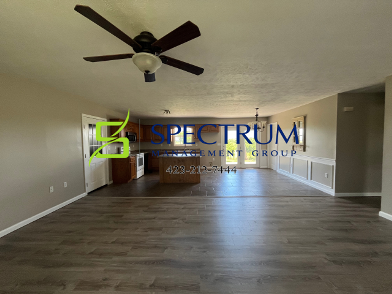 4806 Brookview Dr - Photo 2 of 15