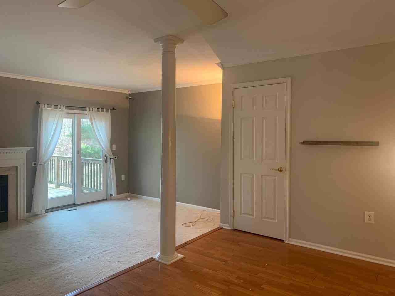 19117 Grotto Ln - Photo 4 of 44