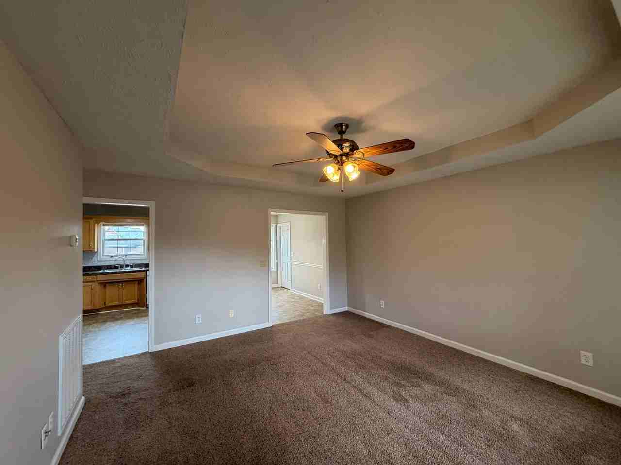 7003 Clara Ct - Photo 2 of 22