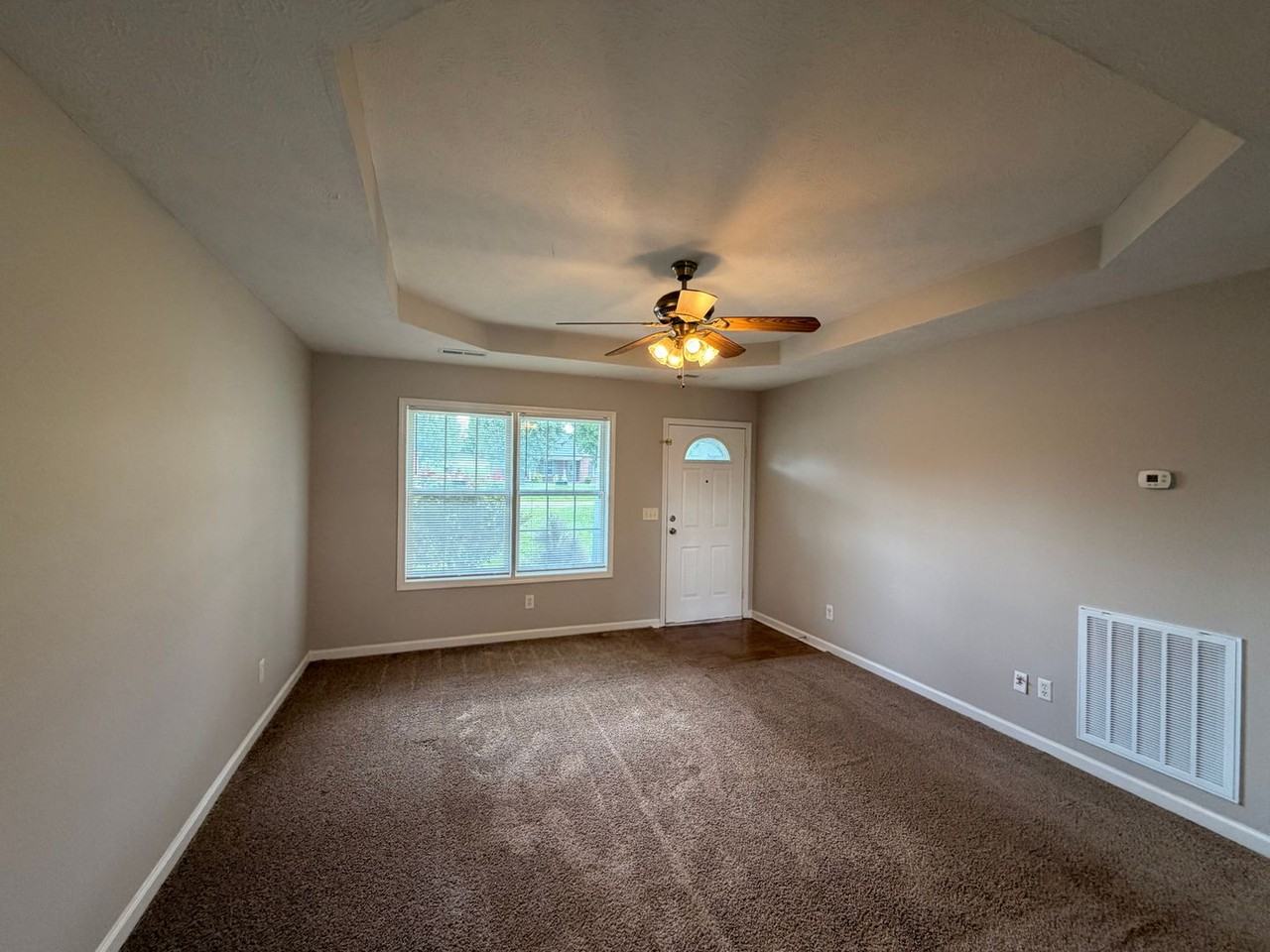 7003 Clara Ct - Photo 3 of 22