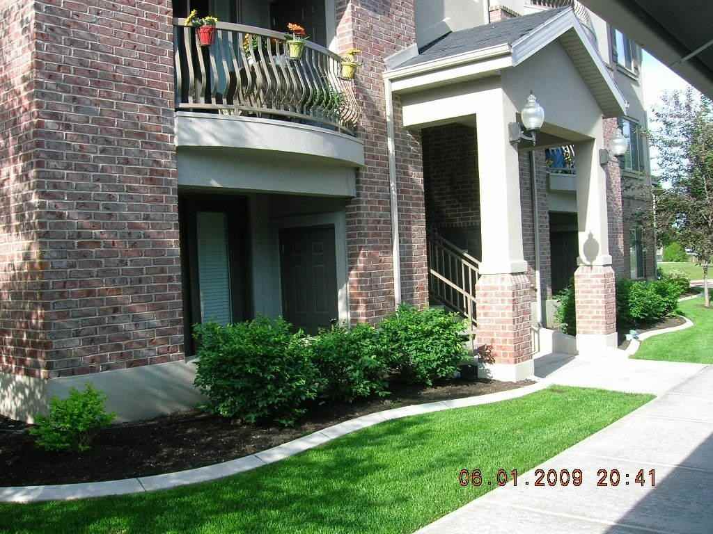 155 S Pleasant Grove Blvd - Photo 4 of 13