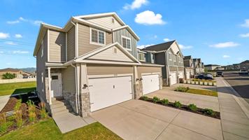 featured image of 7535 N Cottage Ln