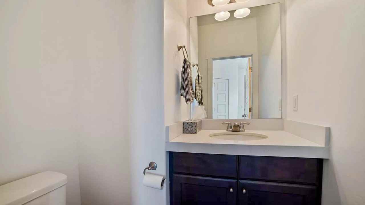 7535 N Cottage Ln - Photo 5 of 32