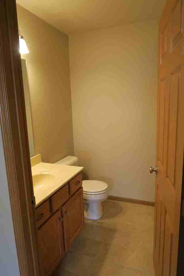 3913 Sterling Dr - Photo 5 of 12