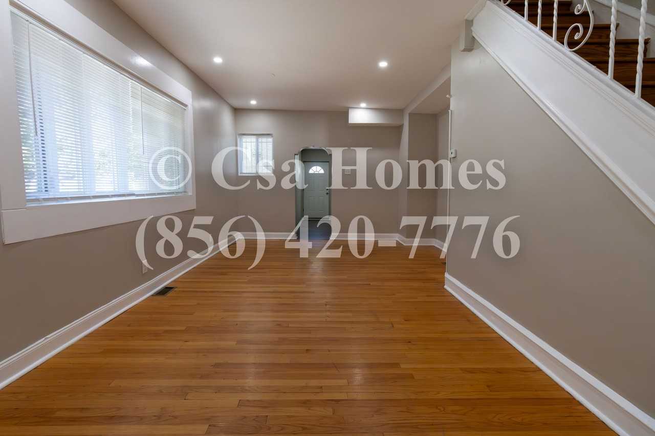1502 S 9th St - Photo 5 of 21