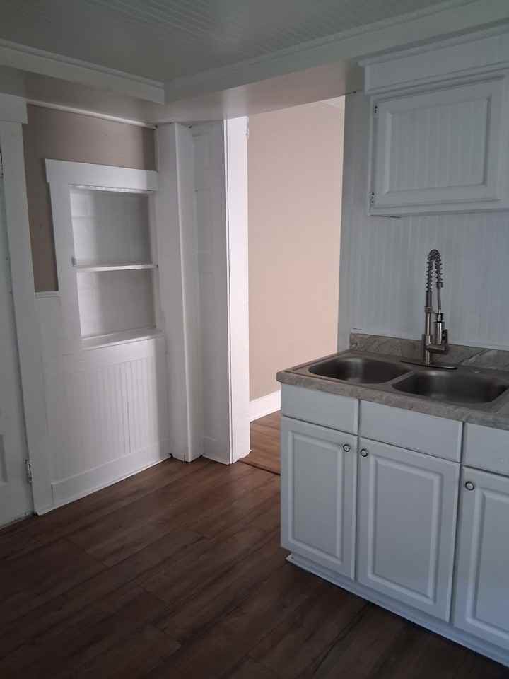 121 S 5th St - Photo 7 of 50