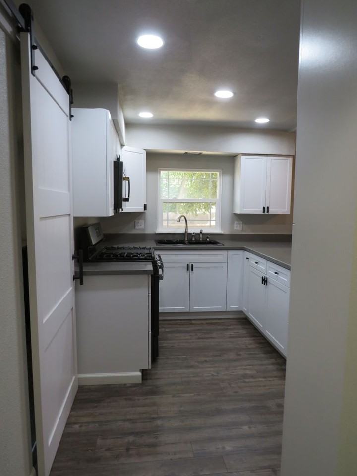 714 1st St - Photo 2 of 15