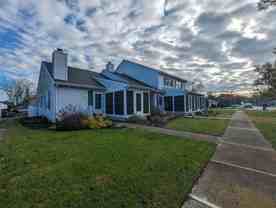 406 Franklin St - Photo 1 of 1