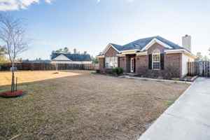 featured image of 659 Deloach Rd Ne
